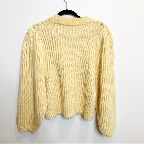 TopShop Yellow Balloon Sleeve Sweater Size Small - Picture 2 of 6